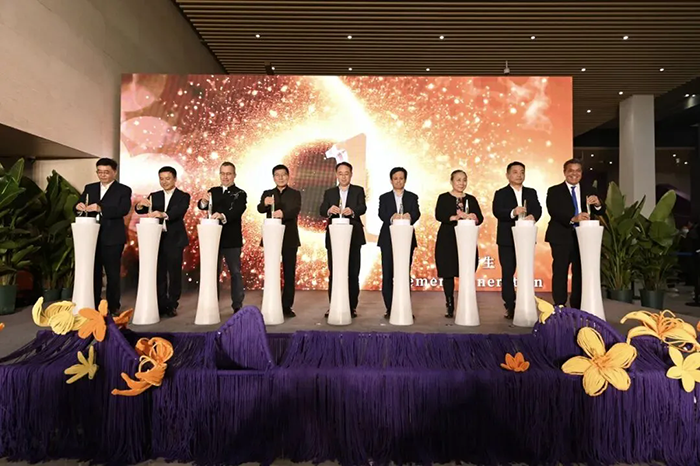 1765159923588217.png 640.webp (1).png