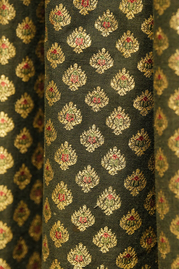 1771828462708757.jpg 1904_251.jpg